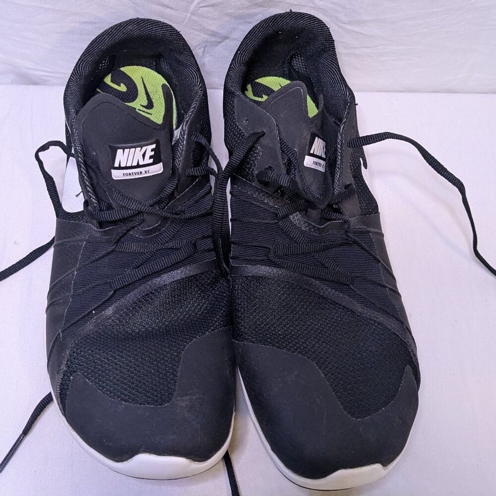 Nike Zoom Forever XC Race Shoes Black and White Hyper Size 8 Women's